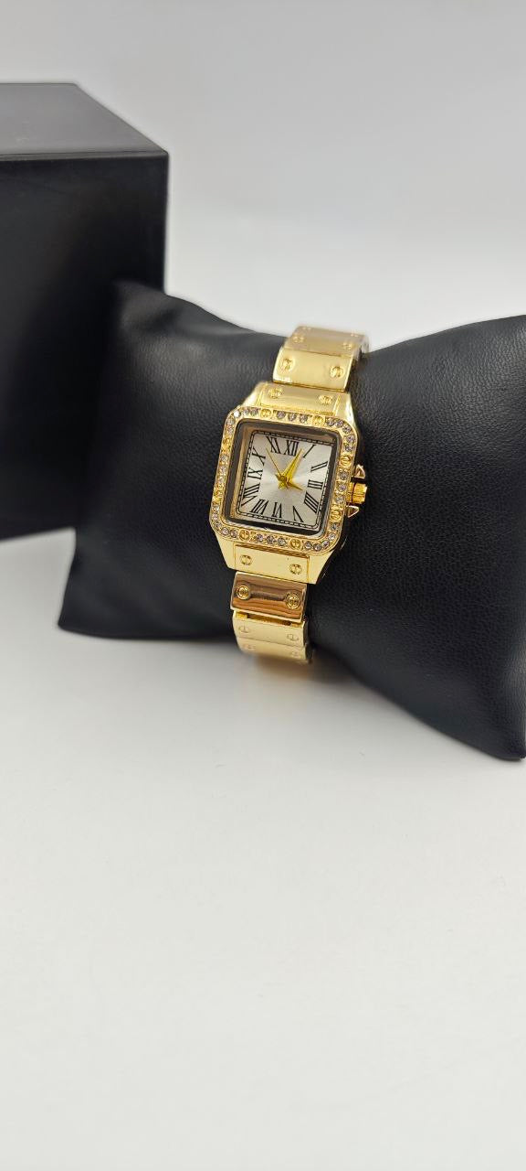 DIŞI ALTIN İÇİ BEYAZ KARE BAYAN SAAT