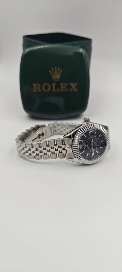 ROLEX BAYAN SKYDEWELLER SAAT