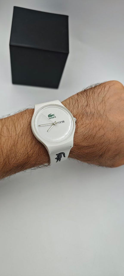 ®️ LACOSTE SLİKON BEYAZ SAAT