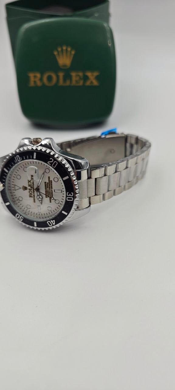 ROLEX SUBMARİNA DIŞI GÜMÜŞ İÇİ BEYAZ SAAT
