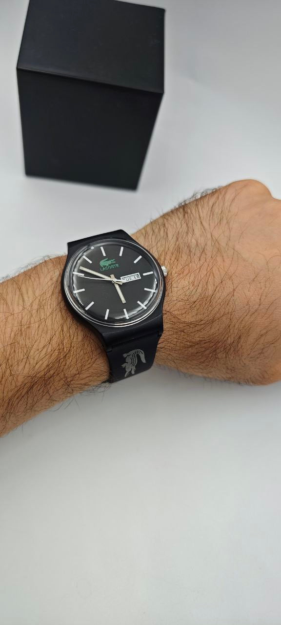 ®️ LACOSTE SLİKON SİYAH SAAT