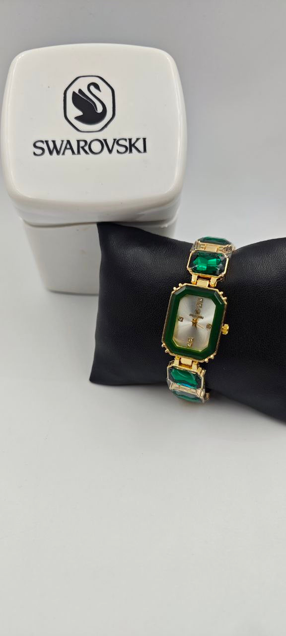 SWAROVSKİ YEŞİL BAYAN SAAT