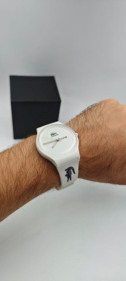 ®️ LACOSTE SLİKON BEYAZ SAAT