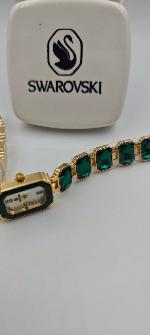 SWAROVSKİ YEŞİL BAYAN SAAT