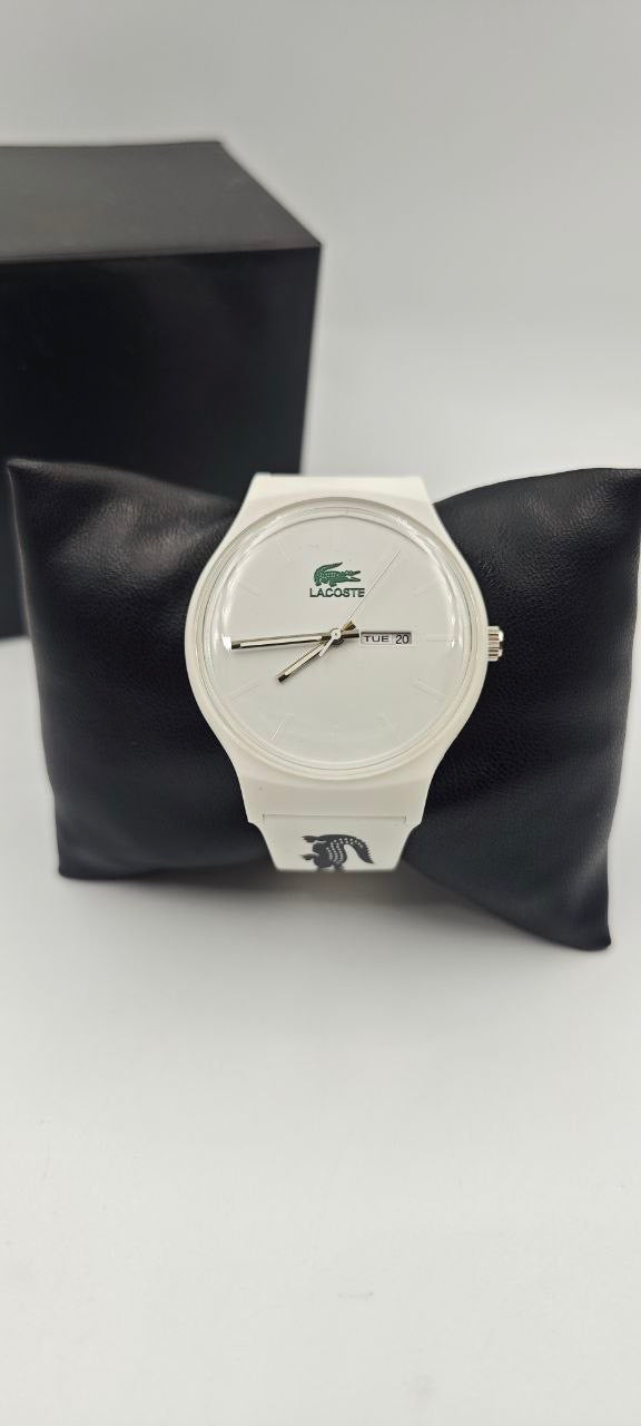®️ LACOSTE SLİKON BEYAZ SAAT