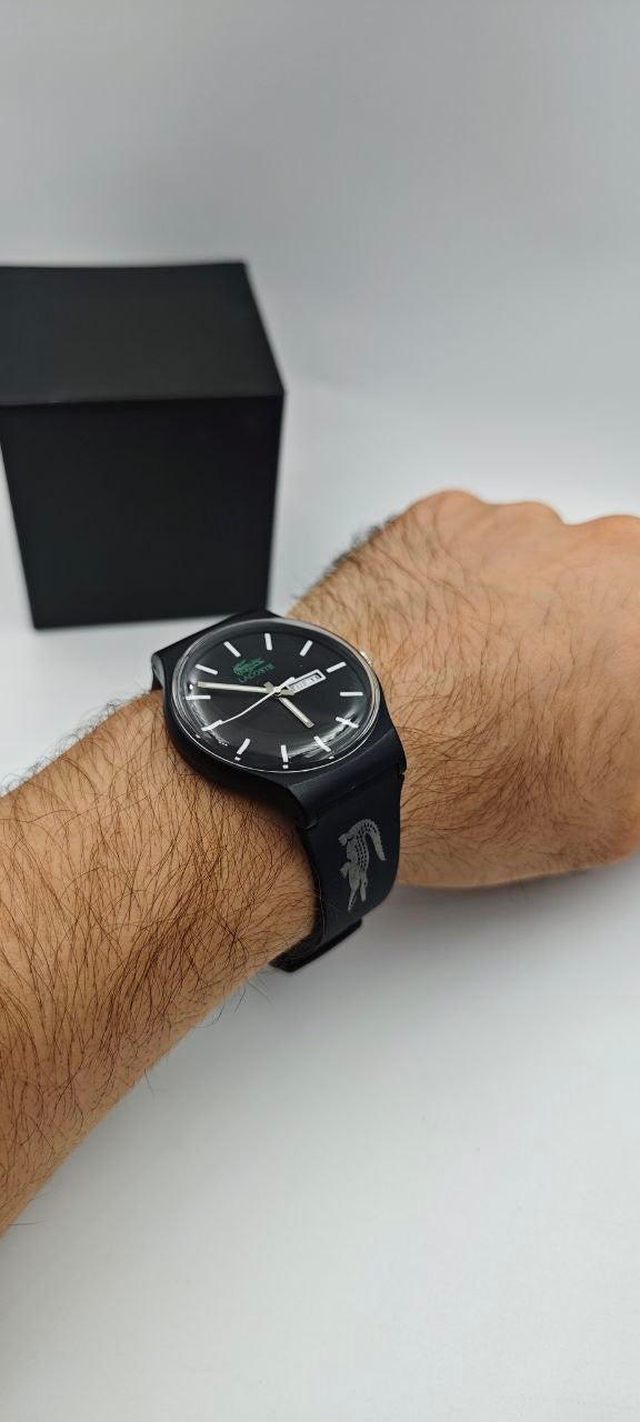 ®️ LACOSTE SLİKON SİYAH SAAT