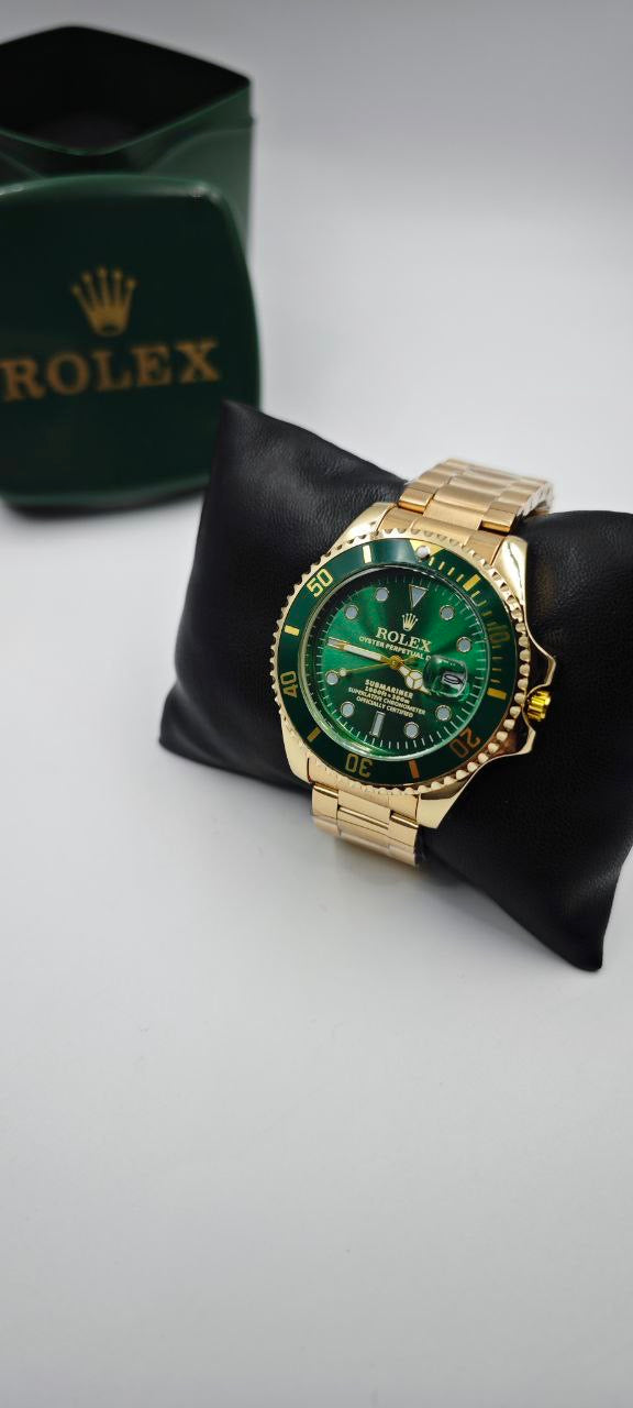 ROLEX SUBMARİNA DIŞI ALTIN İÇİ YEŞİL SAAT