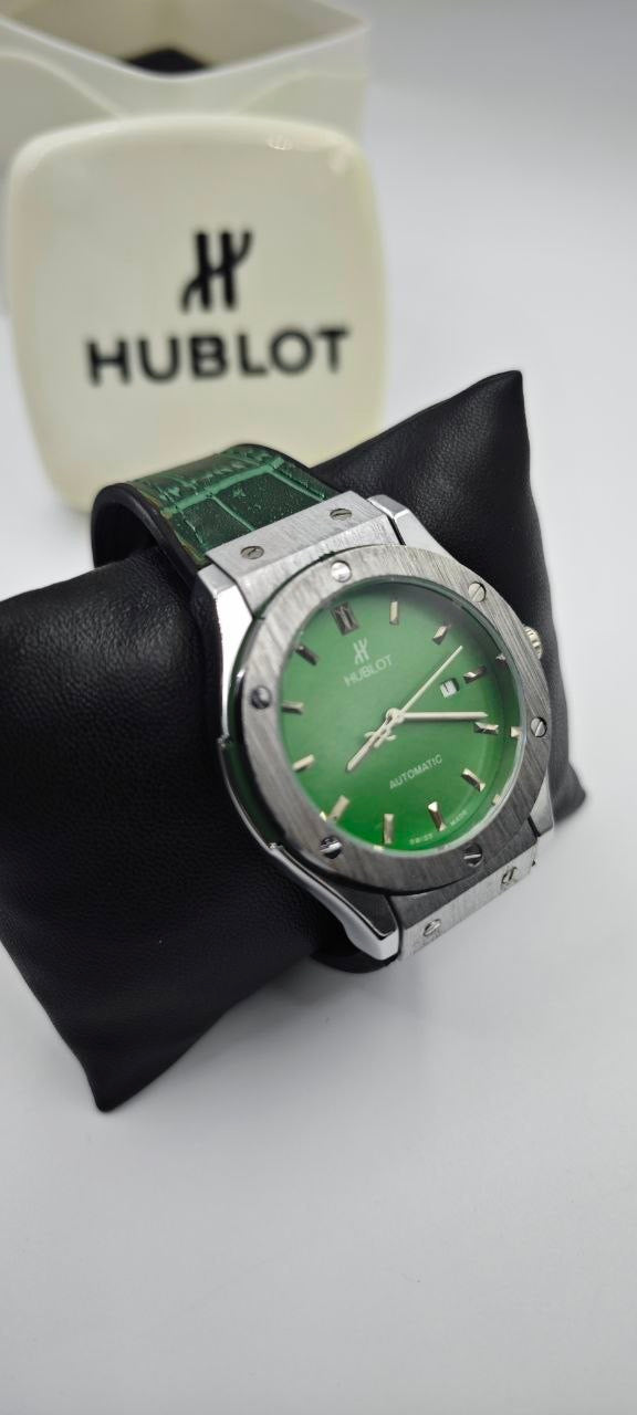 HUBLOT GENEVE PLASTİK KORDON YEŞİL SAAT