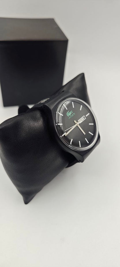 ®️ LACOSTE SLİKON SİYAH SAAT