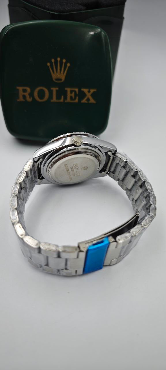 ROLEX İÇİ YEŞİL DIŞI GÜMÜŞ SAAT