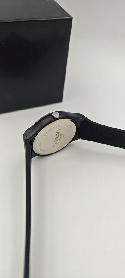 ®️ LACOSTE SLİKON SİYAH SAAT