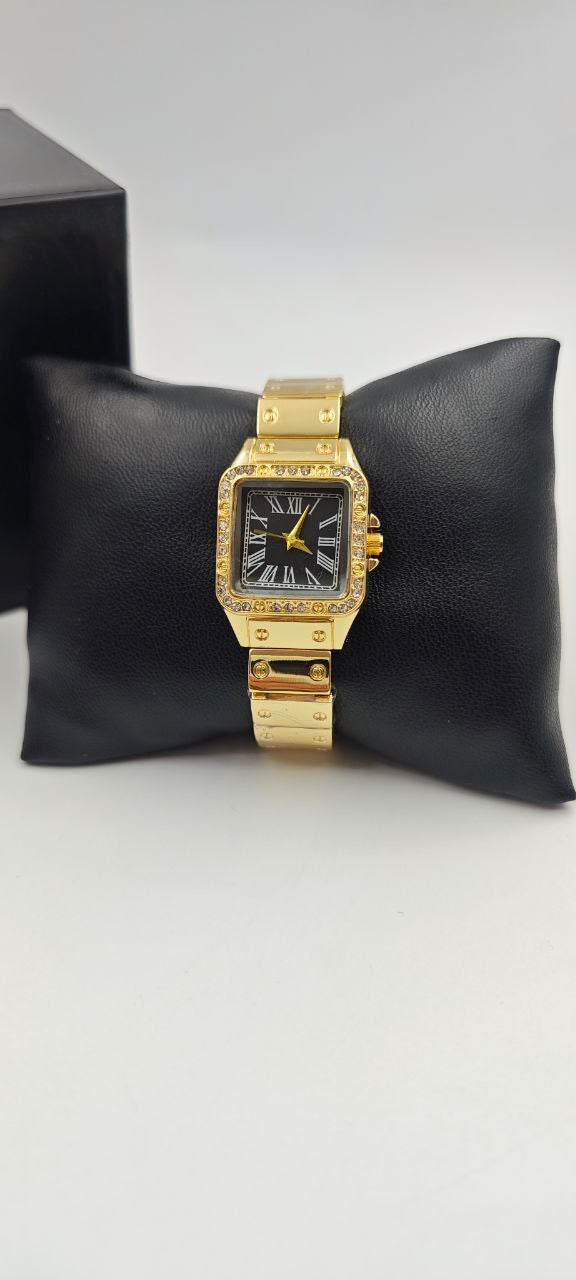 DIŞI ALTIN İÇİ SİYAH KARE BAYAN SAAT