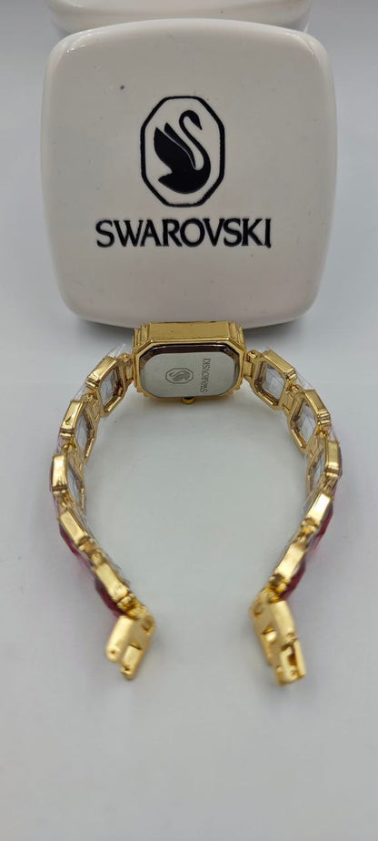 SWAROVSKİ KIRMIZI BAYAN SAAT