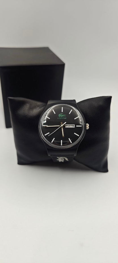 ®️ LACOSTE SLİKON SİYAH SAAT