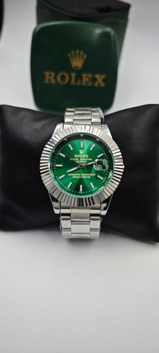 ROLEX İÇİ YEŞİL DIŞI GÜMÜŞ SAAT